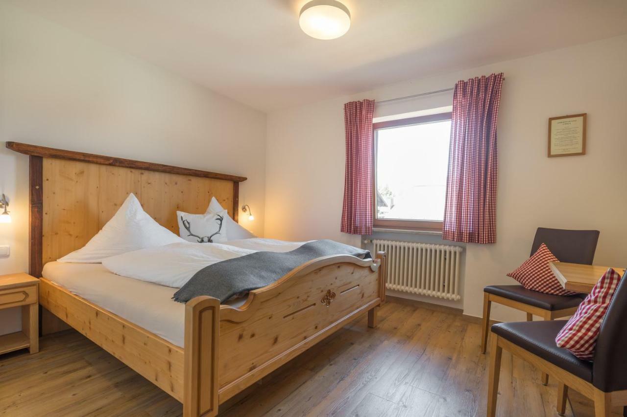 Gaestehaus Carola Oberstdorf Buitenkant foto